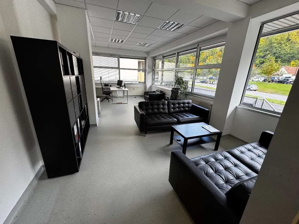 12-Zimmer-Gewerbeimmobilie mieten in Graz – 513 m², € 7.995 – Bild 10 von 10
