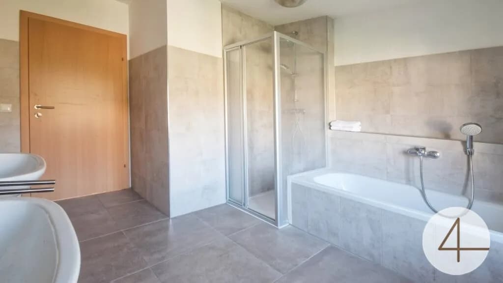 Gewerbeimmobilie kaufen in Grieskirchen – 404 m², € 1.390.000 – Bild 17 von 24
