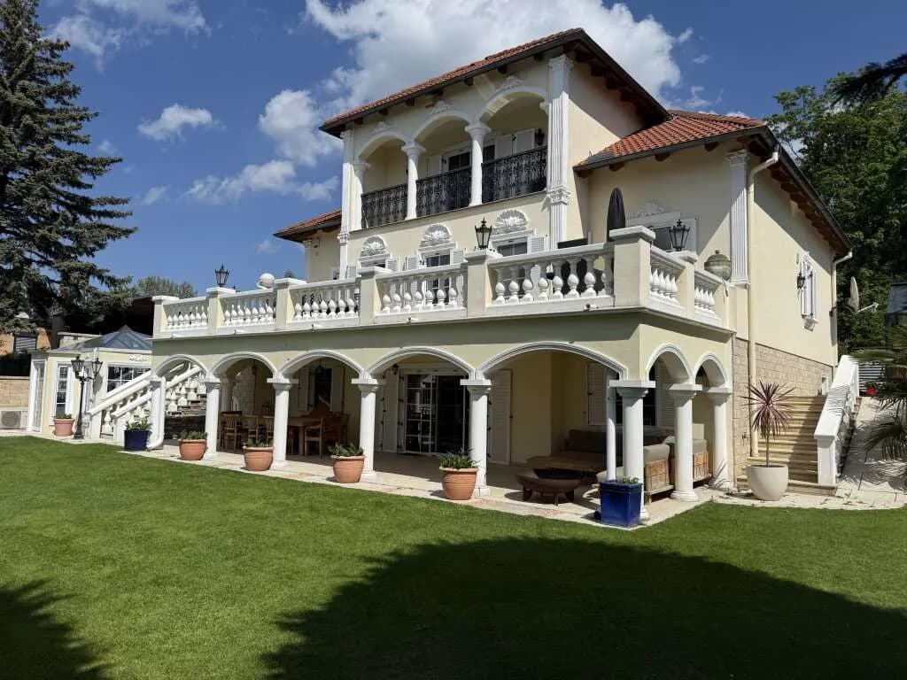 Haus kaufen in Eisenstadt - Umgebung – 360 m², € 1.495.000 – Bild 8 von 12