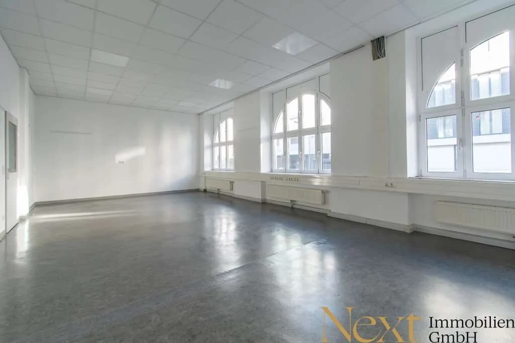 Gewerbeimmobilie mieten in Linz – 1 871 m², € 18.301 – Bild 5 von 9