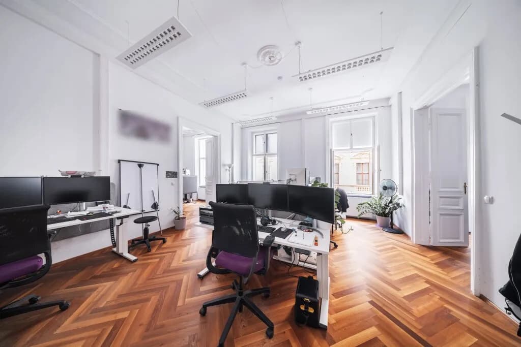 5-Zimmer-Gewerbeimmobilie mieten in Wien – 173 m², € 4.264