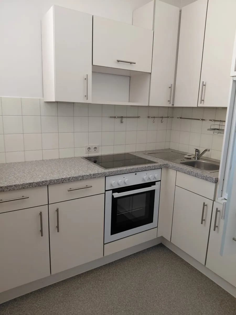 1-Zimmer-Wohnung mieten in Klagenfurt – 44 m², € 610 – Bild 4 von 6
