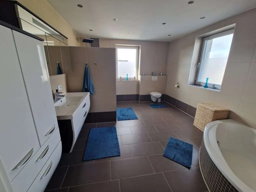 Gewerbeimmobilie kaufen in Gmunden – 264,67 m², € 930.000 – Bild 11 von 18