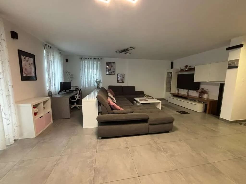 Gewerbeimmobilie kaufen in Gmunden – 264,67 m², € 930.000 – Bild 16 von 18