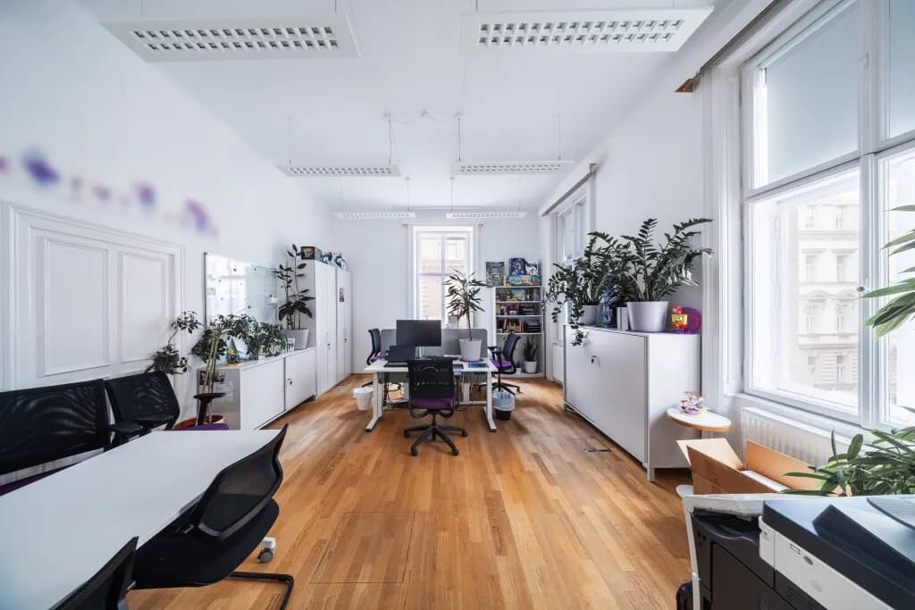 6-Zimmer-Gewerbeimmobilie mieten in Wien – 290 m², € 7.158