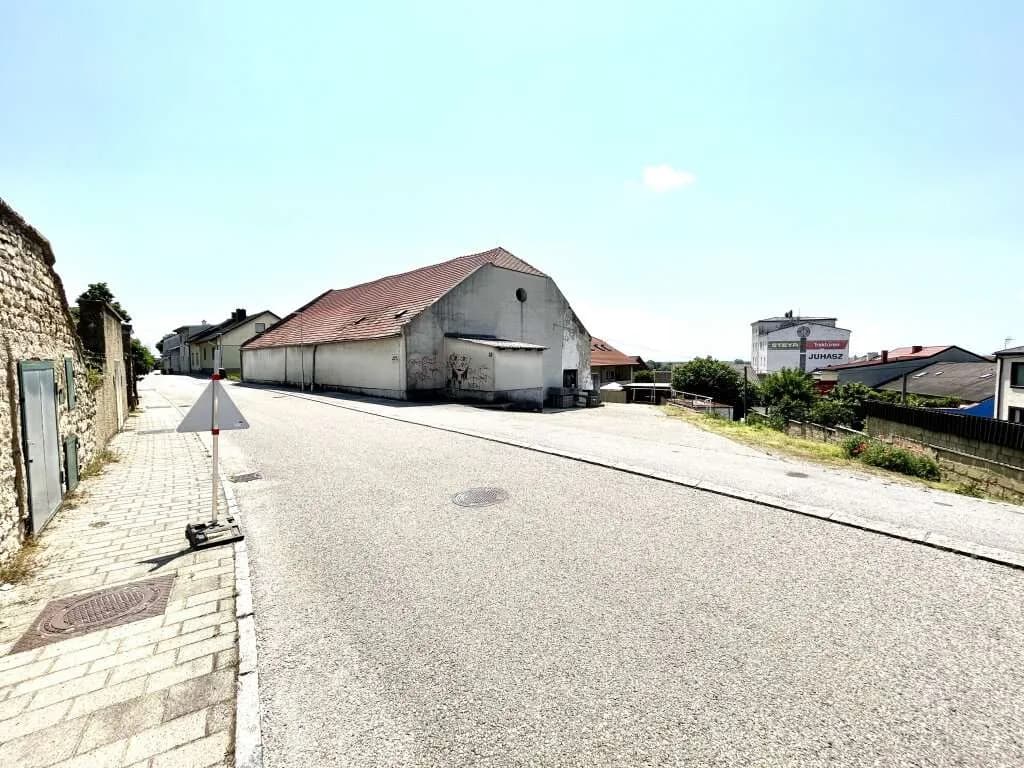 Gewerbeimmobilie kaufen in Neusiedl am See – 368 m², € 550.000 – Bild 9 von 12