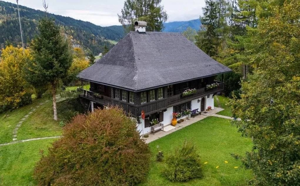 6-Zimmer-Haus kaufen in Liezen – 239 m², € 800.000 – Bild 2 von 25