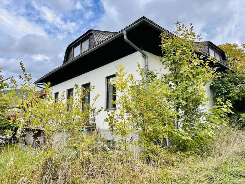 Haus kaufen in Neunkirchen – 281 m², € 366.000 – Bild 4 von 27