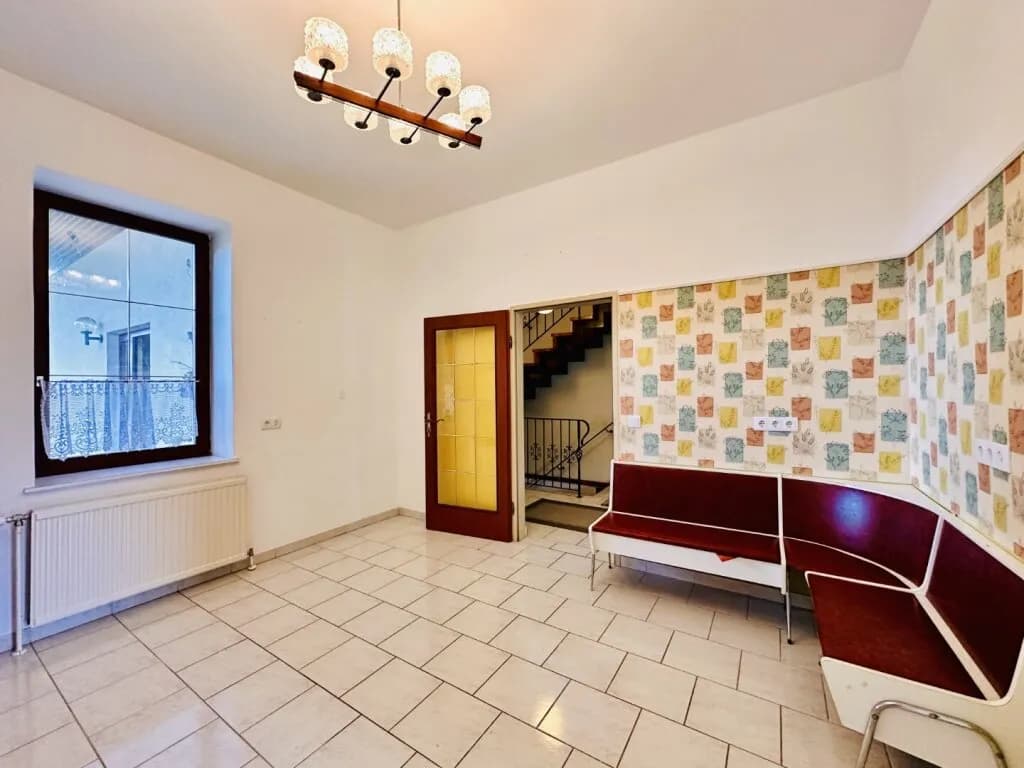 Haus kaufen in Neunkirchen – 281 m², € 366.000 – Bild 7 von 27