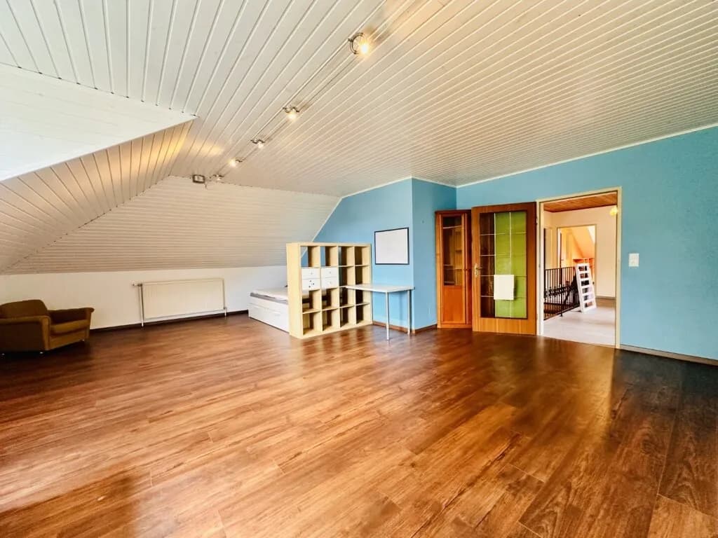 Haus kaufen in Neunkirchen – 281 m², € 366.000 – Bild 18 von 27