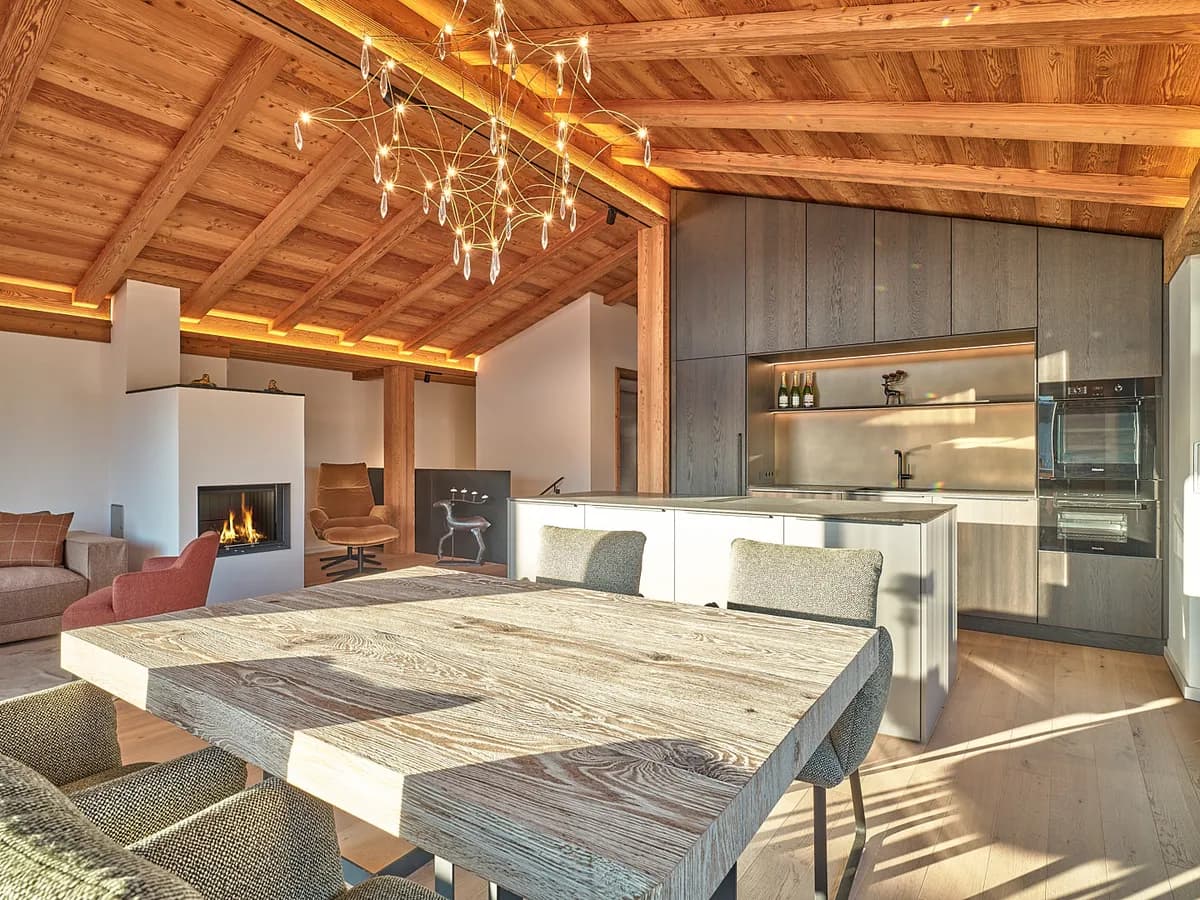 5-Zimmer-Haus kaufen in Kitzbühel – 244 m², € 2.670.000 – Bild 2 von 5
