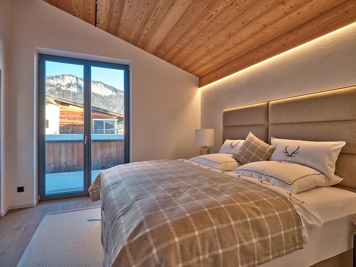 5-Zimmer-Haus kaufen in Kitzbühel – 244 m², € 2.670.000 – Bild 4 von 5