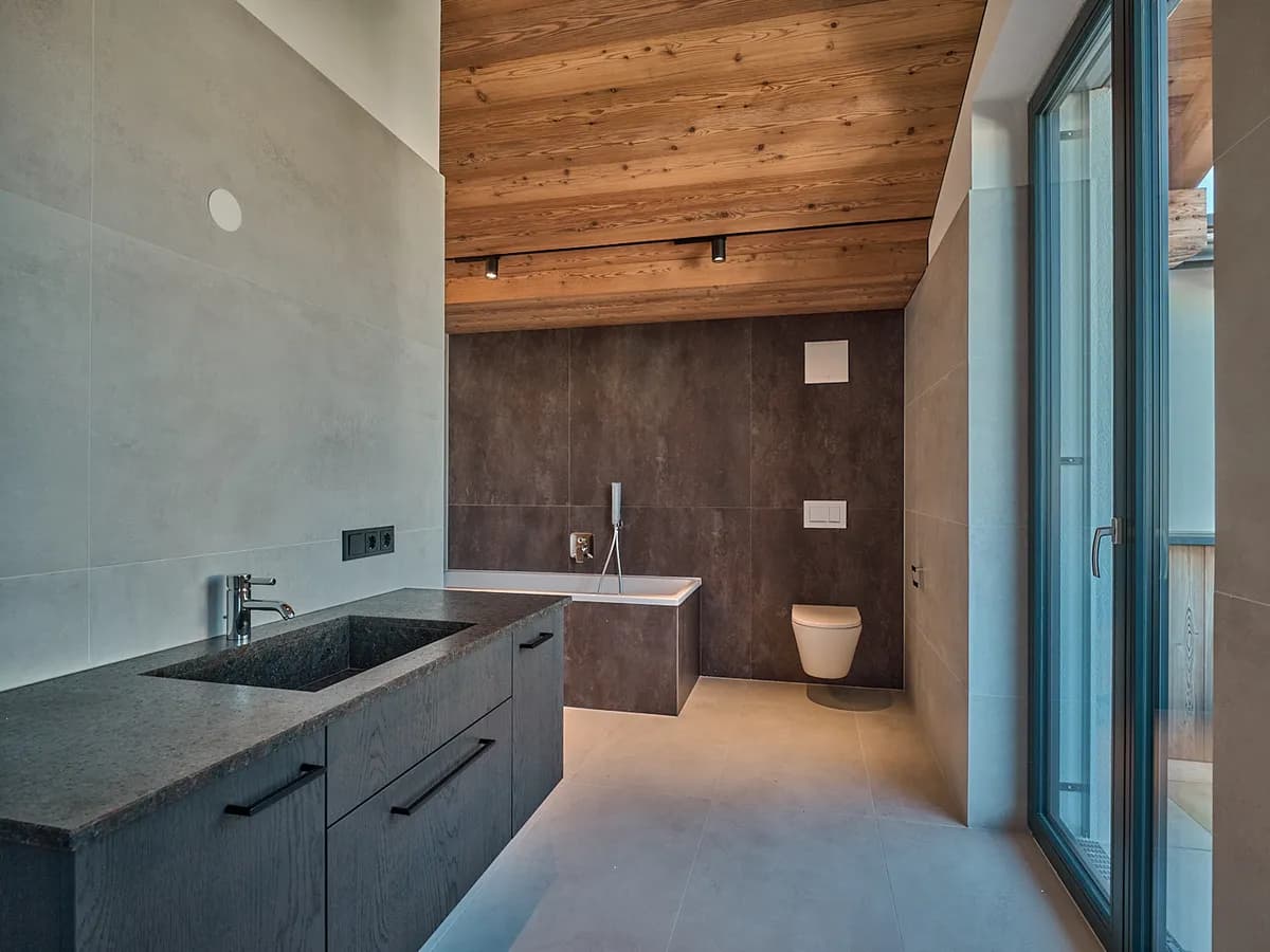 5-Zimmer-Haus kaufen in Kitzbühel – 244 m², € 2.670.000 – Bild 5 von 5