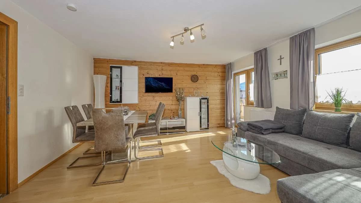 17-Zimmer-Gewerbeimmobilie kaufen in Kitzbühel – 373 m², € 4.390.000 – Bild 15 von 34