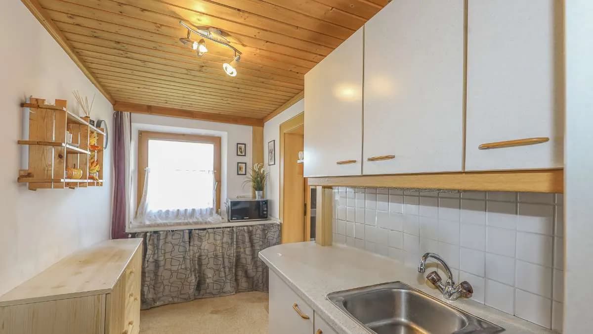 17-Zimmer-Gewerbeimmobilie kaufen in Kitzbühel – 373 m², € 4.390.000 – Bild 25 von 34