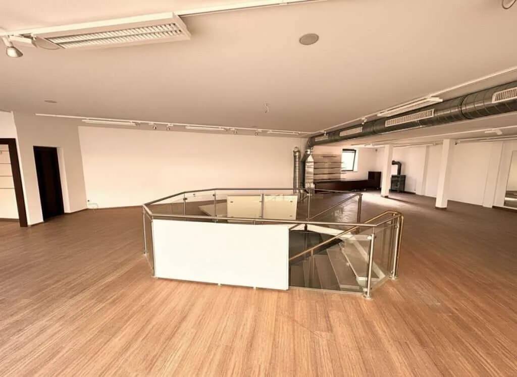 Gewerbeimmobilie kaufen in Bruck-Mürzzuschlag – 718 m², € 499.000 – Bild 5 von 36