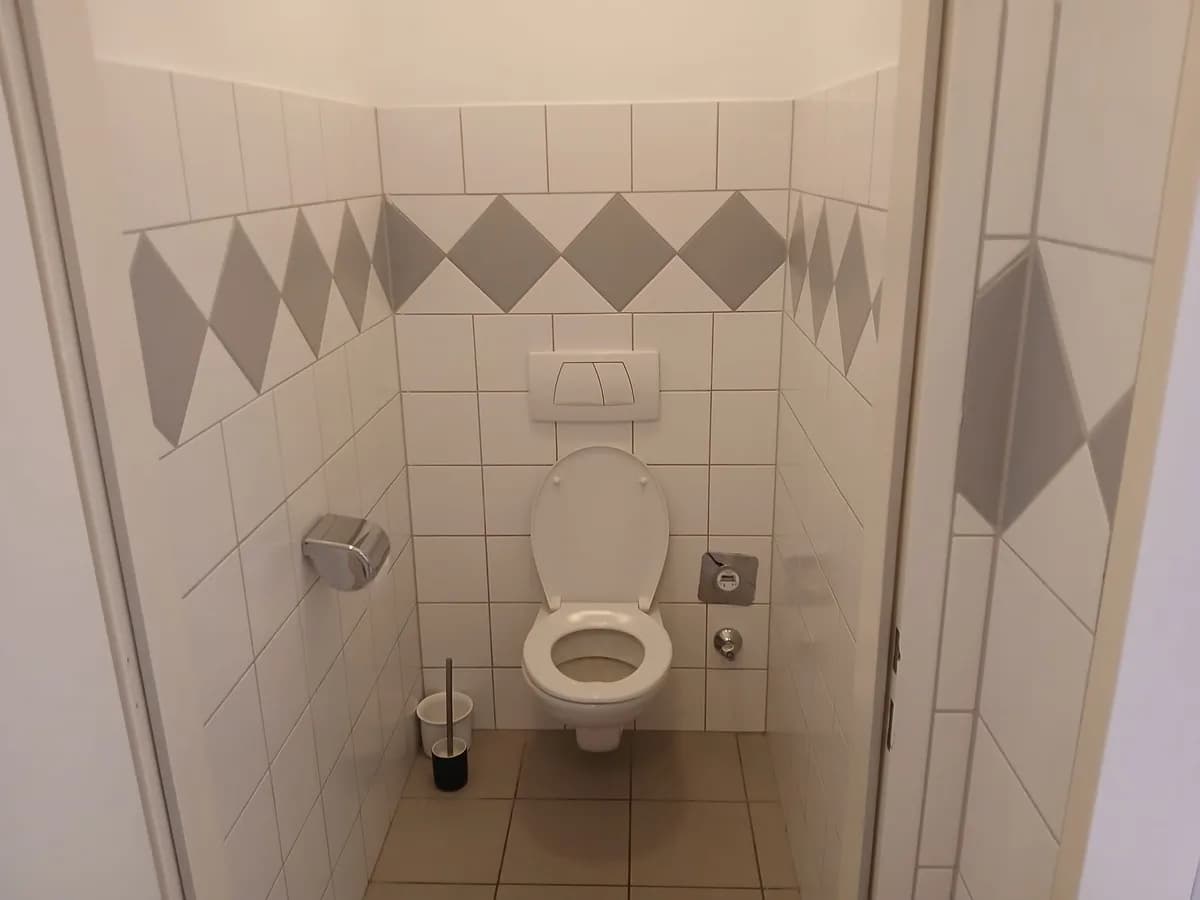 Gewerbeimmobilie mieten in Salzburg-Umgebung – 1 m², € 370 – Bild 9 von 9