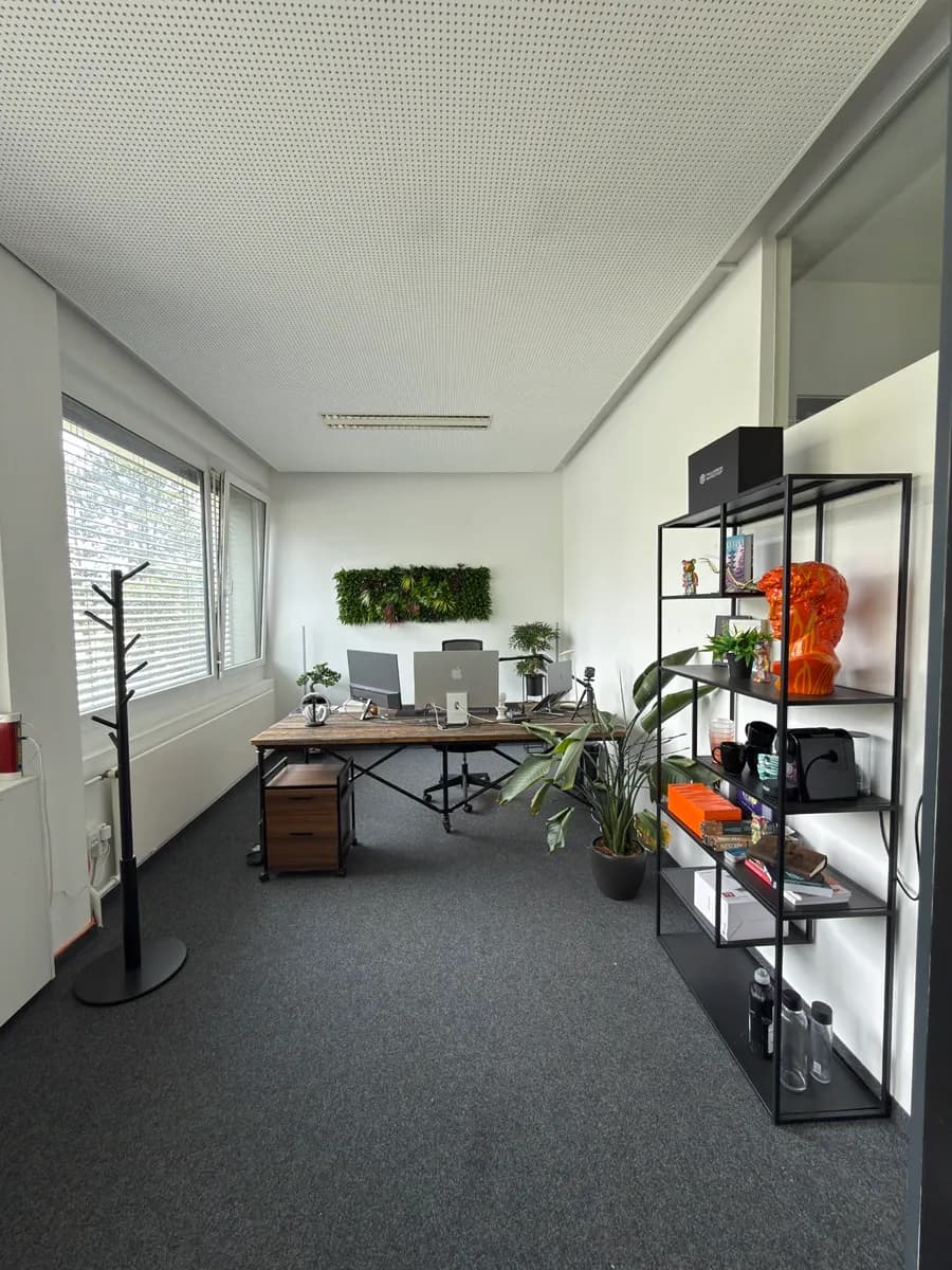 2-Zimmer-Gewerbeimmobilie mieten in Bludenz – 41 m², € 649 – Bild 2 von 5
