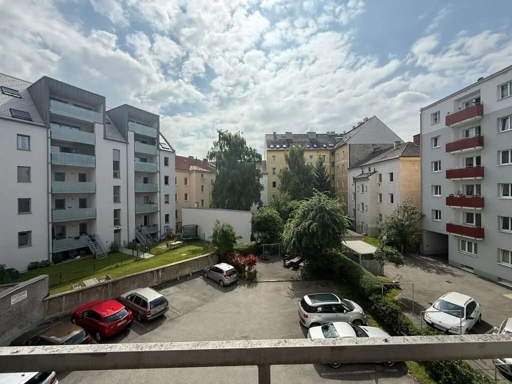 2-Zimmer-Wohnung kaufen in Linz – 48,42 m², € 165.000 – Bild 1 von 11