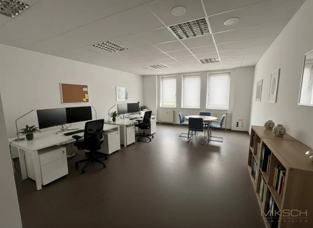 Gewerbeimmobilie mieten in Sankt Pölten – 1 619 m², € 10 – Bild 2 von 15