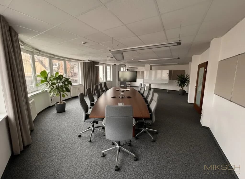 Gewerbeimmobilie mieten in Sankt Pölten – 1 619 m², € 10 – Bild 4 von 15