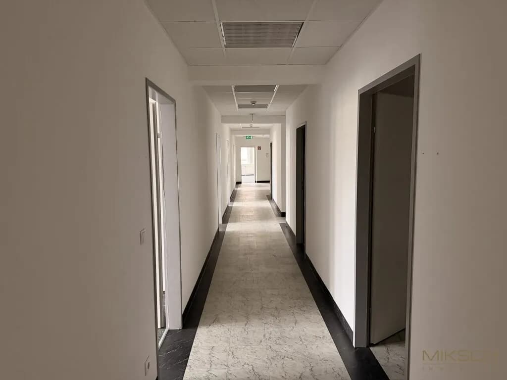 Gewerbeimmobilie mieten in Sankt Pölten – 1 619 m², € 10 – Bild 14 von 15