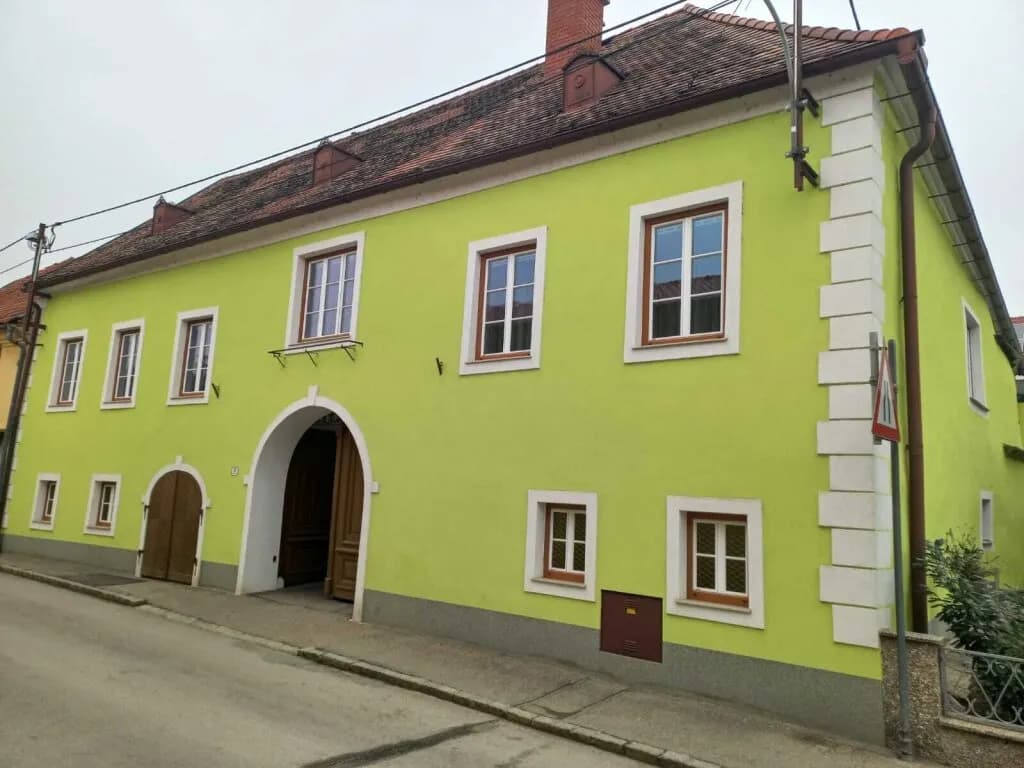 Gewerbeimmobilie kaufen in Hollabrunn – 285 m², € 360.000