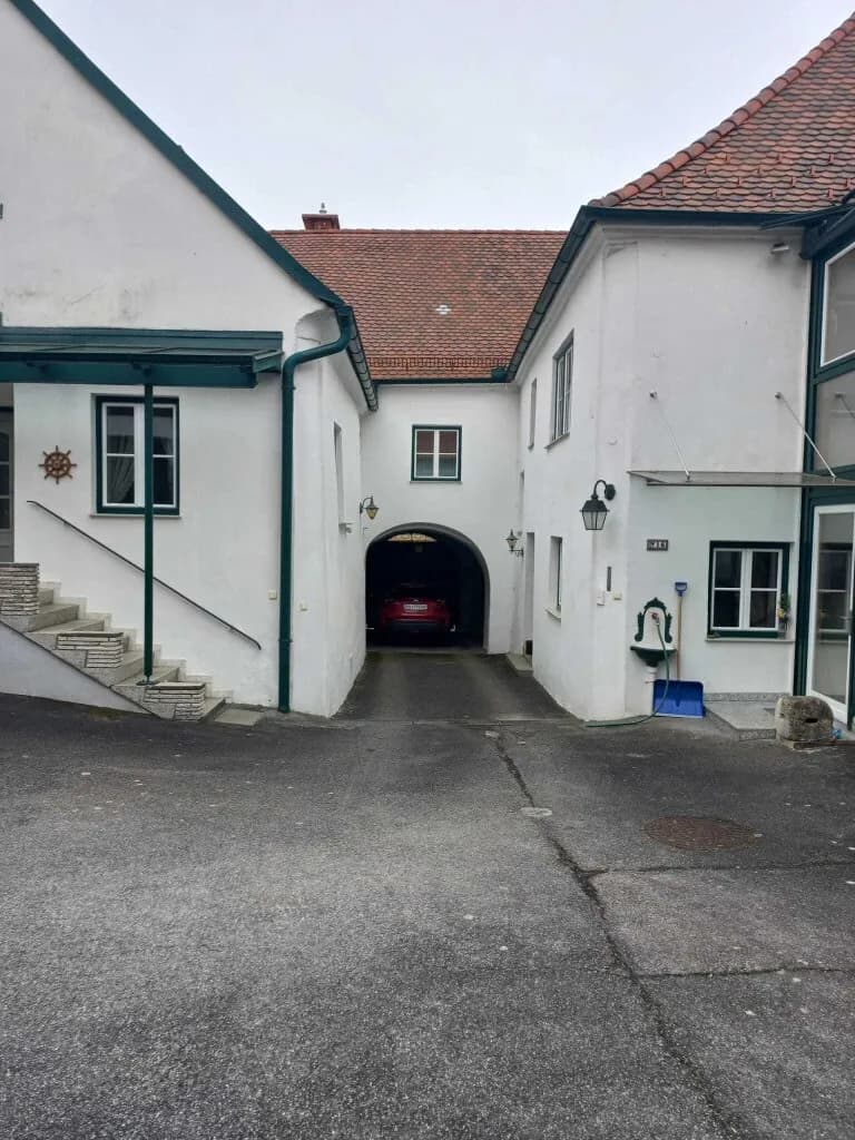 Gewerbeimmobilie kaufen in Hollabrunn – 285 m², € 360.000 – Bild 2 von 47