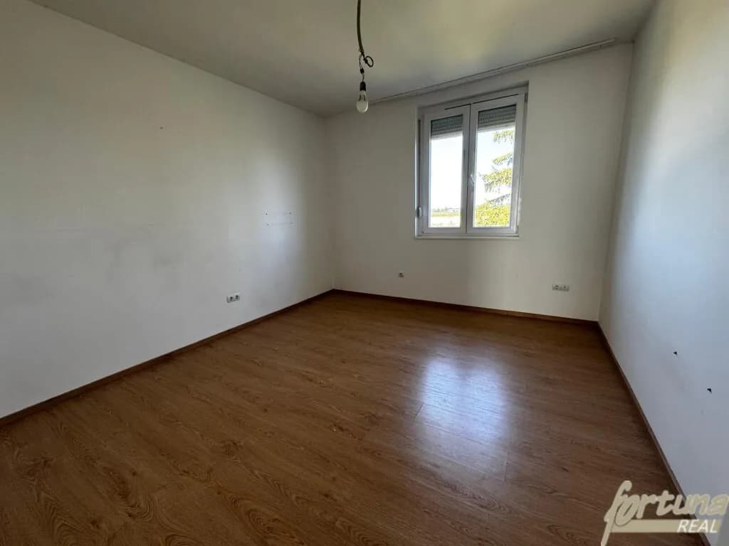 7-Zimmer-Gewerbeimmobilie kaufen in Tulln – 294 m², € 450.000 – Bild 4 von 19