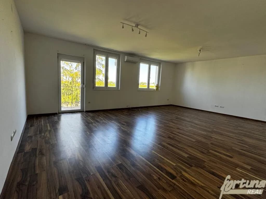 7-Zimmer-Gewerbeimmobilie kaufen in Tulln – 294 m², € 450.000 – Bild 9 von 19