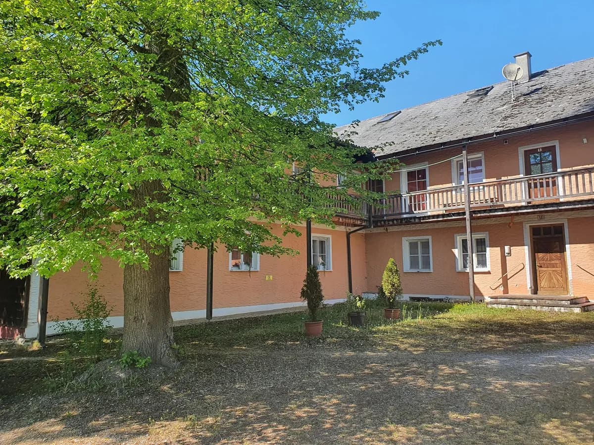 24-Zimmer-Gewerbeimmobilie kaufen in Braunau am Inn – 800 m², € 995.000 – Bild 3 von 11