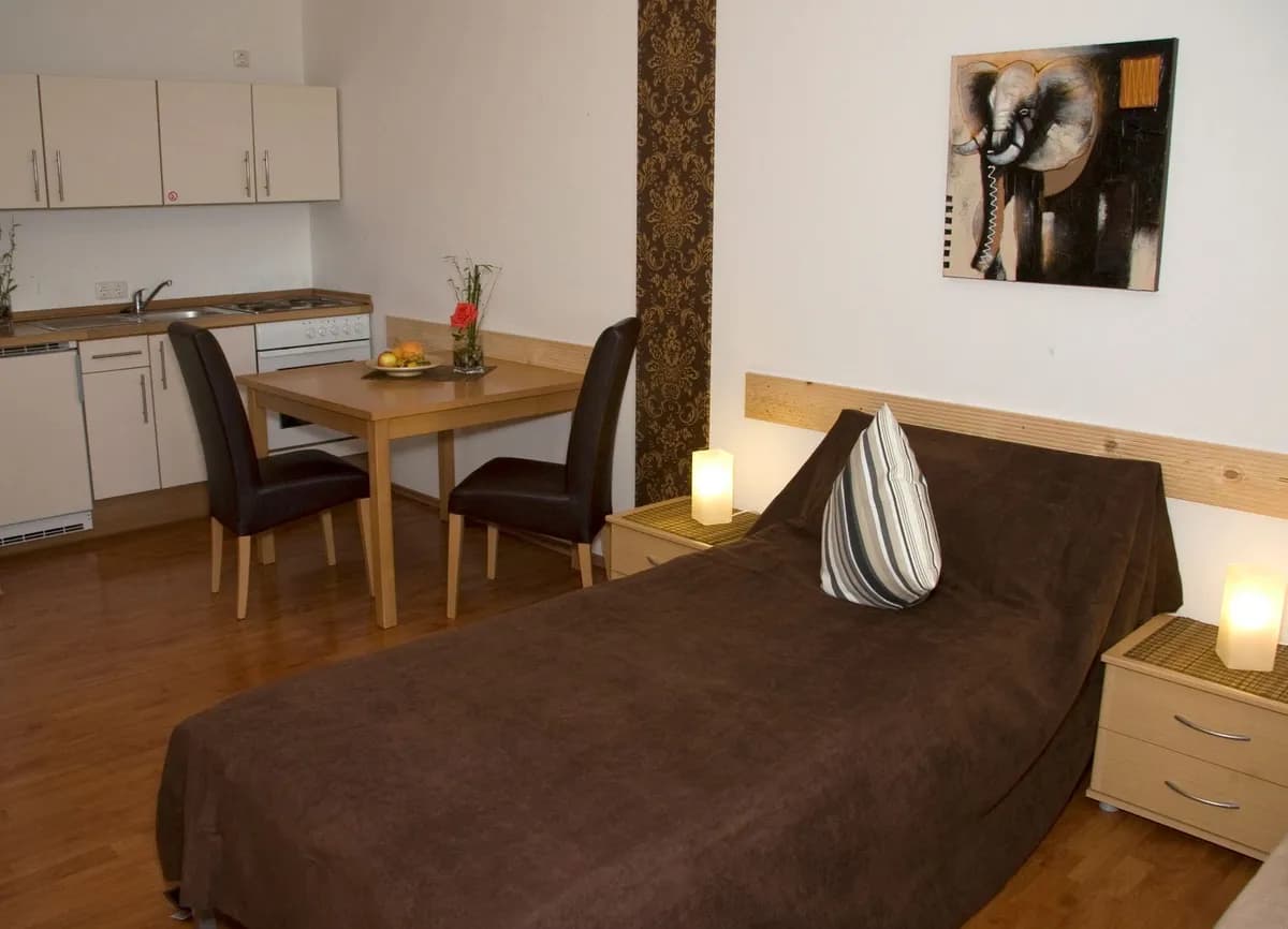 24-Zimmer-Gewerbeimmobilie kaufen in Braunau am Inn – 800 m², € 995.000 – Bild 7 von 11