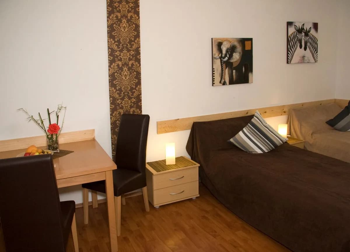 24-Zimmer-Gewerbeimmobilie kaufen in Braunau am Inn – 800 m², € 995.000 – Bild 8 von 11