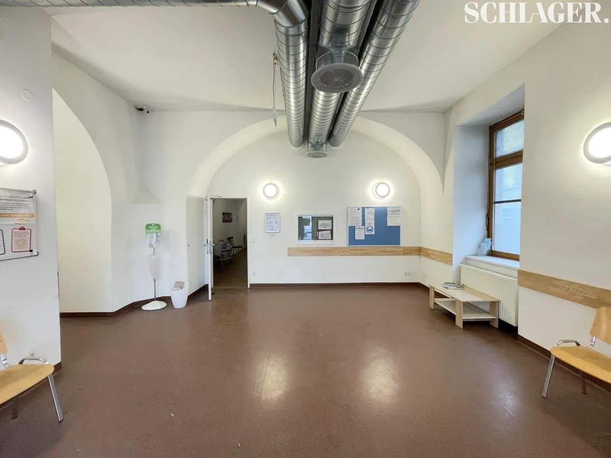 Gewerbeimmobilie mieten in Graz – 269 m², € 3.770