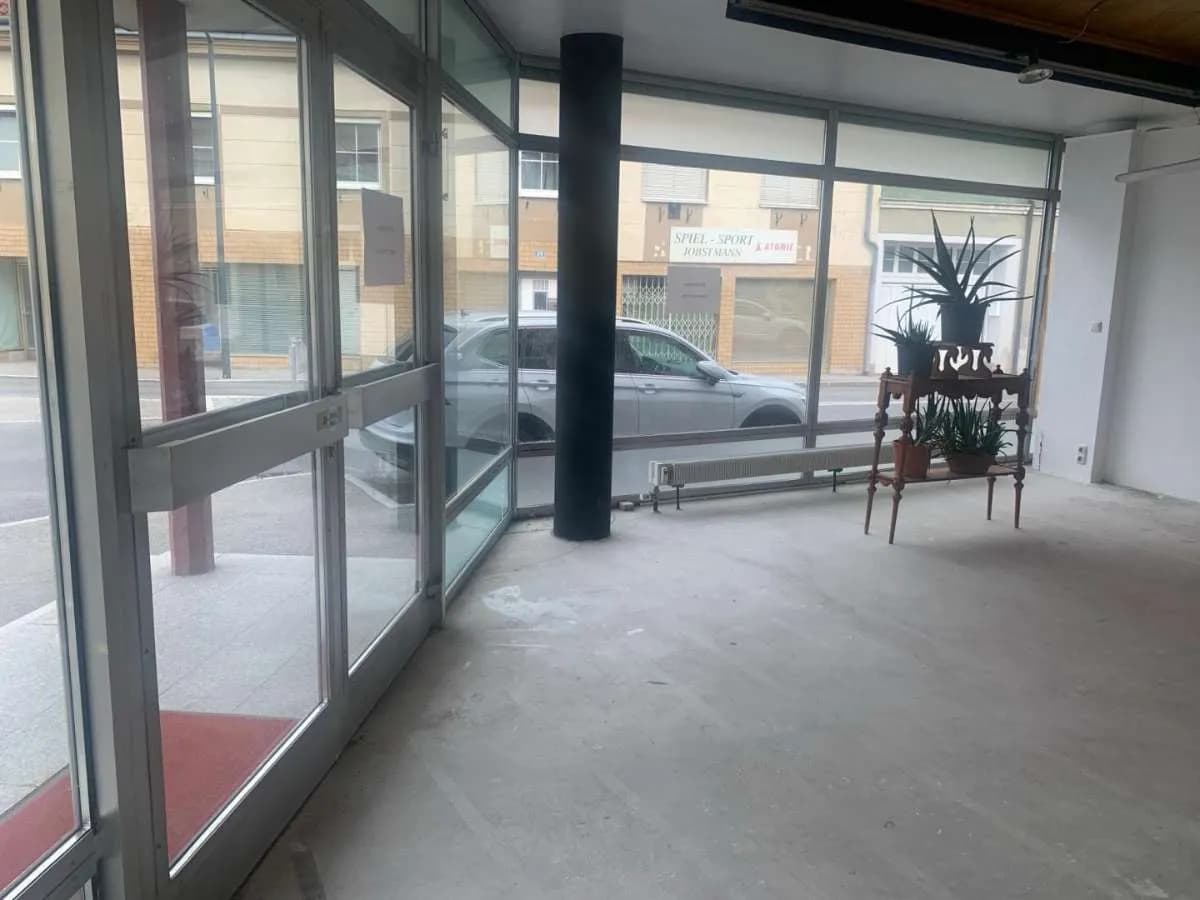 Gewerbeimmobilie mieten in Sankt Pölten Land – 120 m², € 942 – Bild 5 von 12