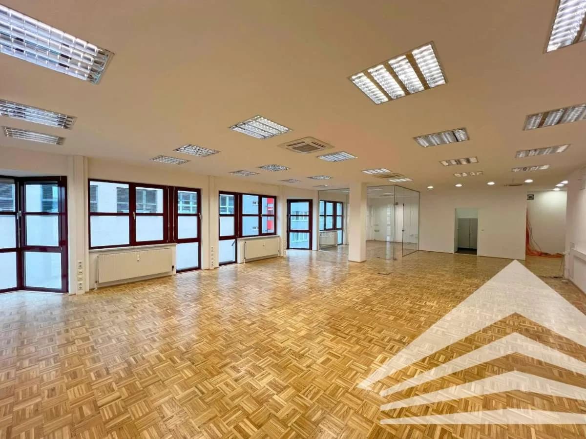 3-Zimmer-Gewerbeimmobilie mieten in Linz – 154 m², € 2.316 – Bild 3 von 5