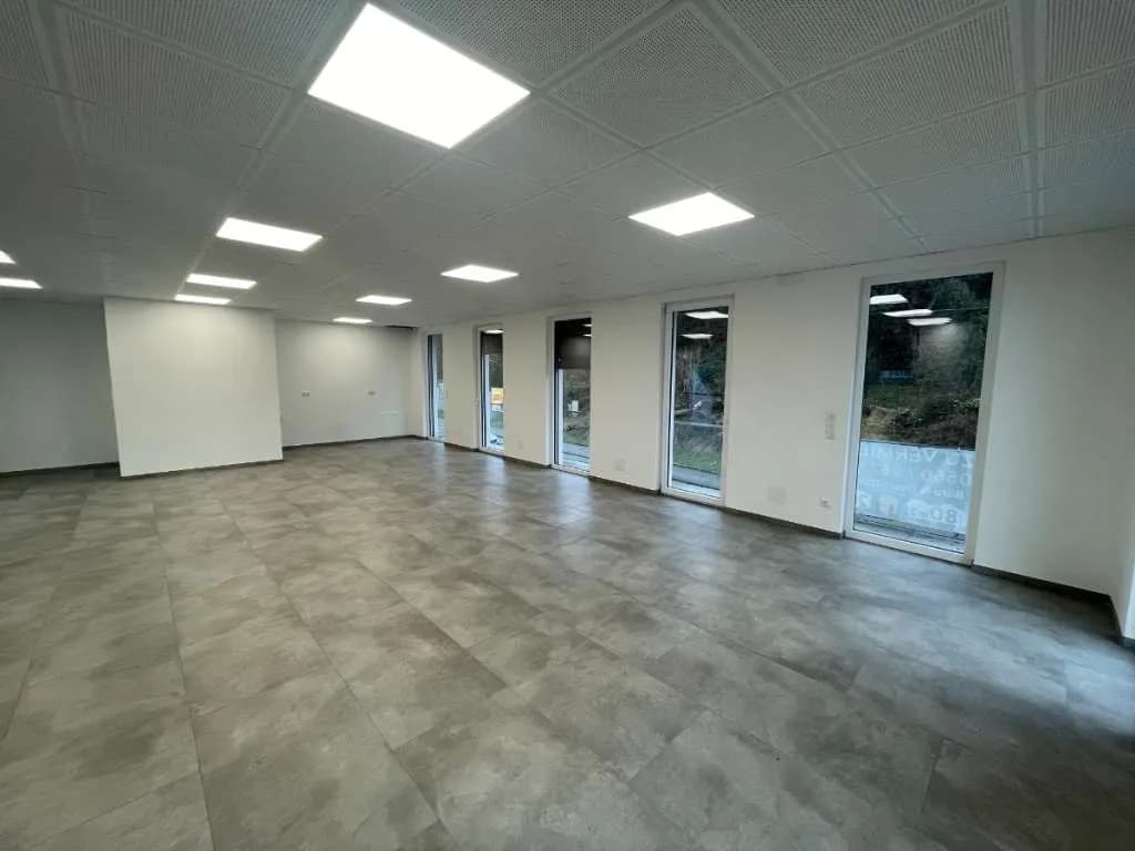 Gewerbeimmobilie mieten in Perg – 66 m², € 999