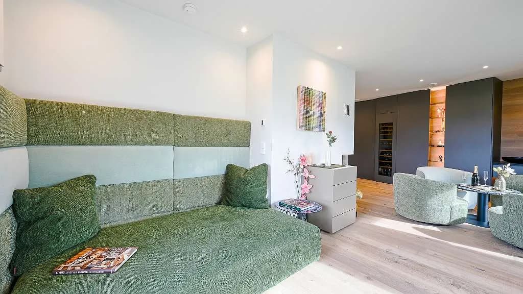 4-Zimmer-Wohnung kaufen in Kitzbühel – 145,14 m², € 2.400.000 – Bild 8 von 21