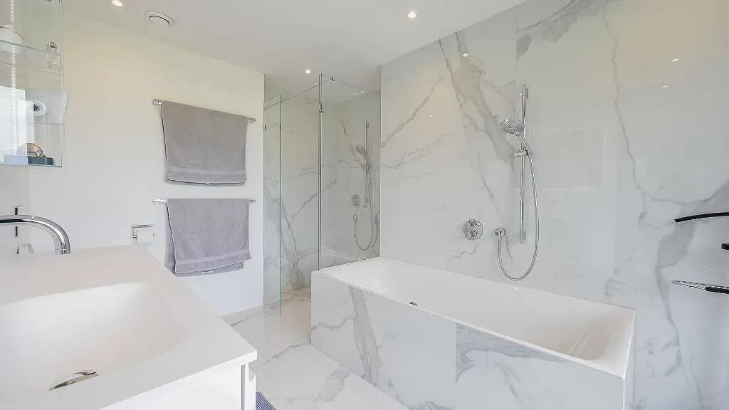 4-Zimmer-Wohnung kaufen in Kitzbühel – 145,14 m², € 2.400.000 – Bild 12 von 21