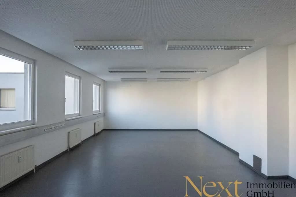 Gewerbeimmobilie mieten in Wels – 56 m², € 682 – Bild 2 von 9