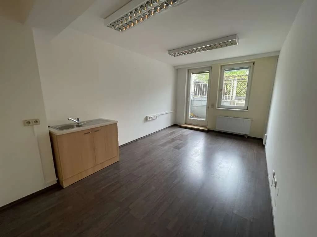 5-Zimmer-Gewerbeimmobilie mieten in Wien – 116 m², € 1.404 – Bild 17 von 22
