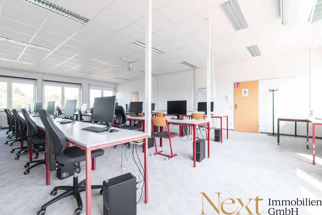 Gewerbeimmobilie mieten in Wels – 195 m², € 2.465 – Bild 2 von 5