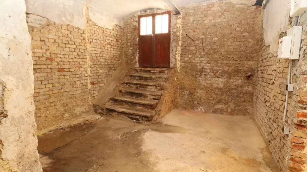 4-Zimmer-Gewerbeimmobilie mieten in Wien – 125 m², € 640 – Bild 7 von 9