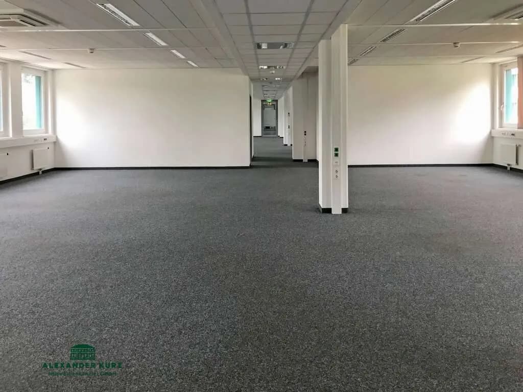 Gewerbeimmobilie mieten in Salzburg Stadt – 386 m², € 5.887 – Bild 2 von 5