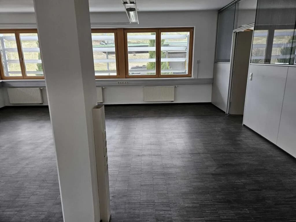 Gewerbeimmobilie mieten in Südoststeiermark – 525 m², € 5 – Bild 2 von 7