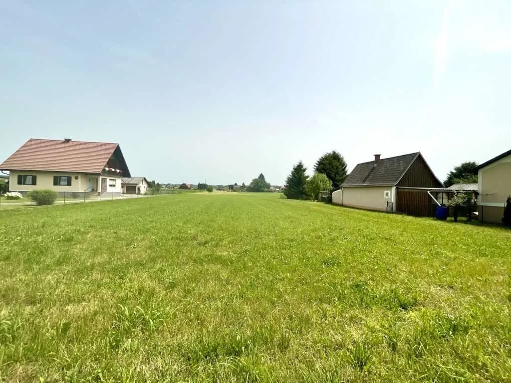 Grundstück kaufen in Leibnitz – 1 666 m² – Bild 8 von 9