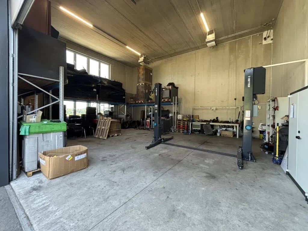 Gewerbeimmobilie mieten in Vöcklabruck – 112 m², € 1.290 – Bild 4 von 7