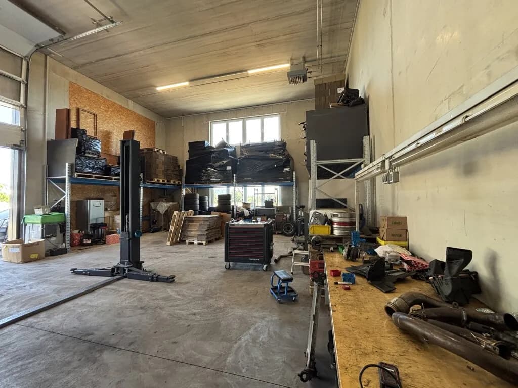 Gewerbeimmobilie mieten in Vöcklabruck – 112 m², € 1.290 – Bild 5 von 7