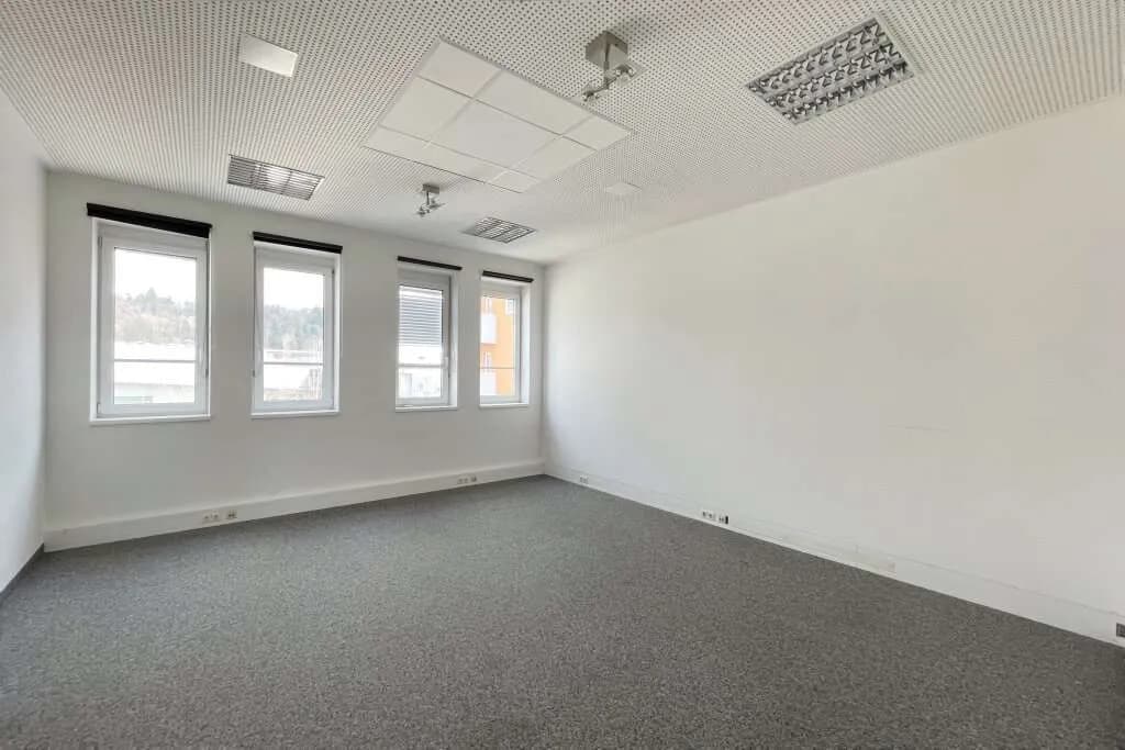 4-Zimmer-Gewerbeimmobilie mieten in Graz – 134 m², € 1.676 – Bild 7 von 10