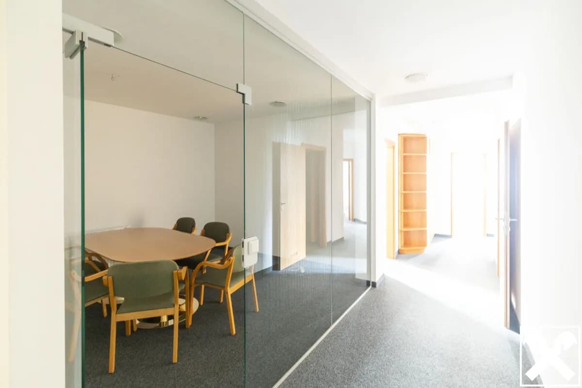 5-Zimmer-Gewerbeimmobilie mieten in Vöcklabruck – 116 m², € 1.746 – Bild 5 von 10